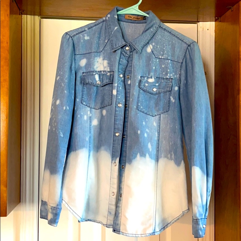 Denim long sleeve shirt